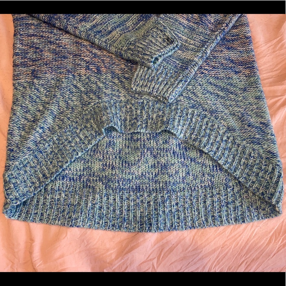 Colorful Multi-Tone Sweater - Picture 4 of 4